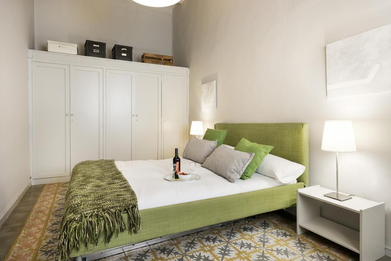 Апартаменти Ola Living Gaudi Барселона Екстер'єр фото
